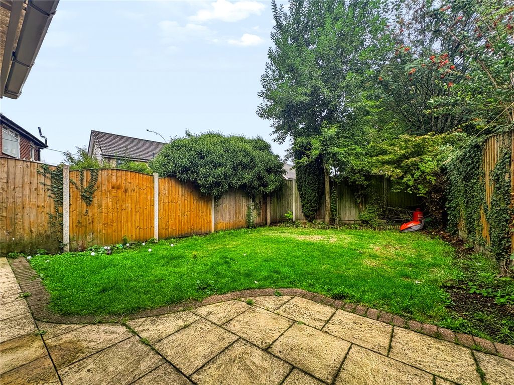 Property photo 2 of 19 Picture No. 45