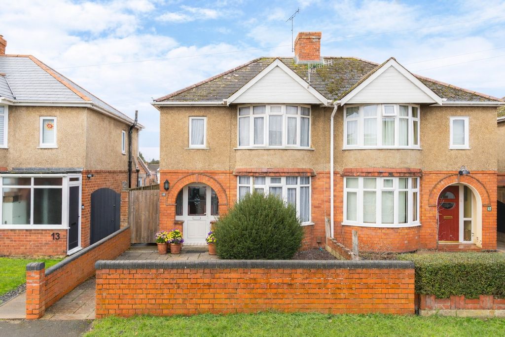 Property photo 1 of 21 4749721