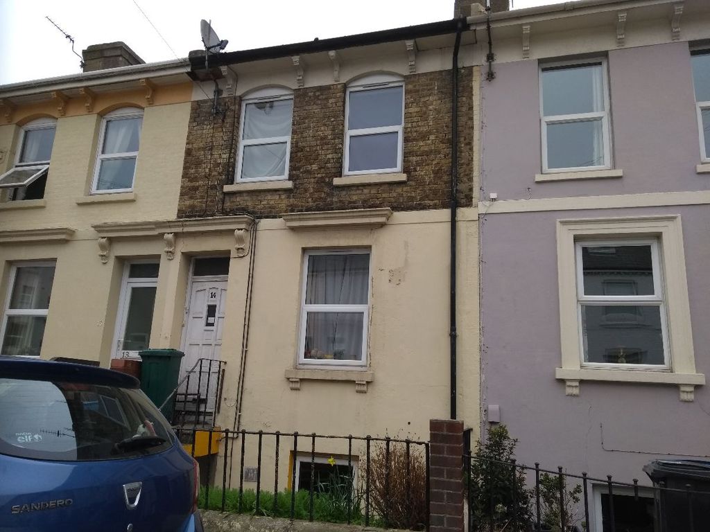 Property photo 1 of 6