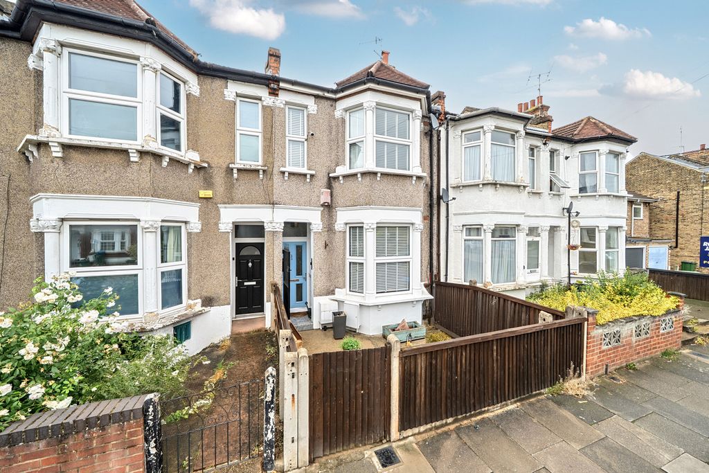Property photo 1 of 11 1471634-1-6A26B15...