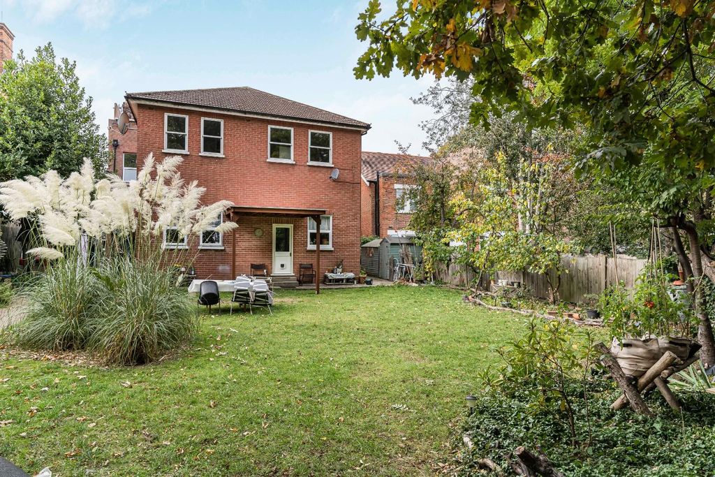 Property photo 1 of 19 13_65229.Jpg