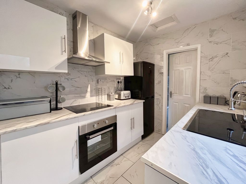 Property photo 2 of 19 Photo 9