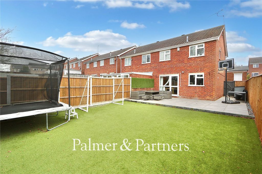 Property photo 2 of 19 Picture No. 04