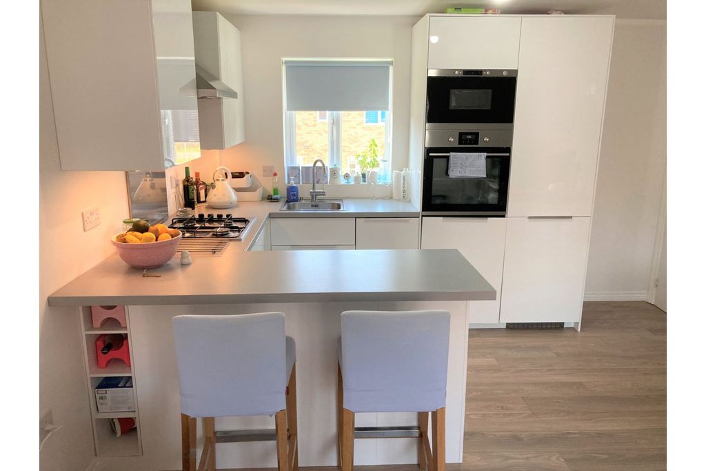 Property photo 2 of 15 Kitchen