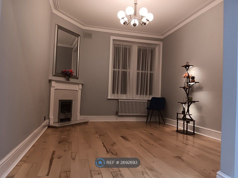 Property photo 2 of 9 Reception