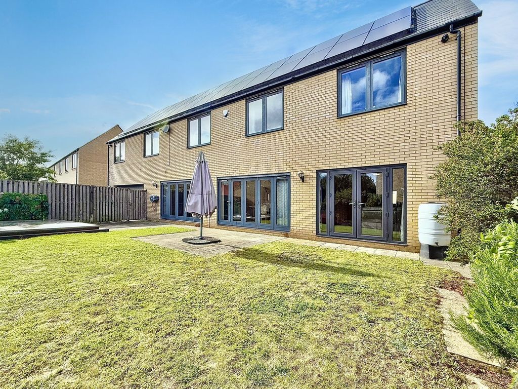 Property photo 1 of 35