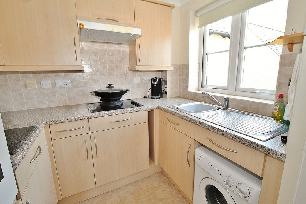 Property photo 3 of 7