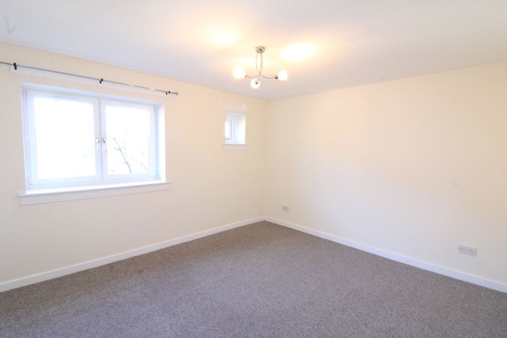 Additional image 8 of 2 bed flat to rentMoorfoot Avenue, Paisley PA2