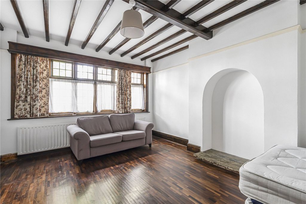 Property photo 3 of 13 Reception Room