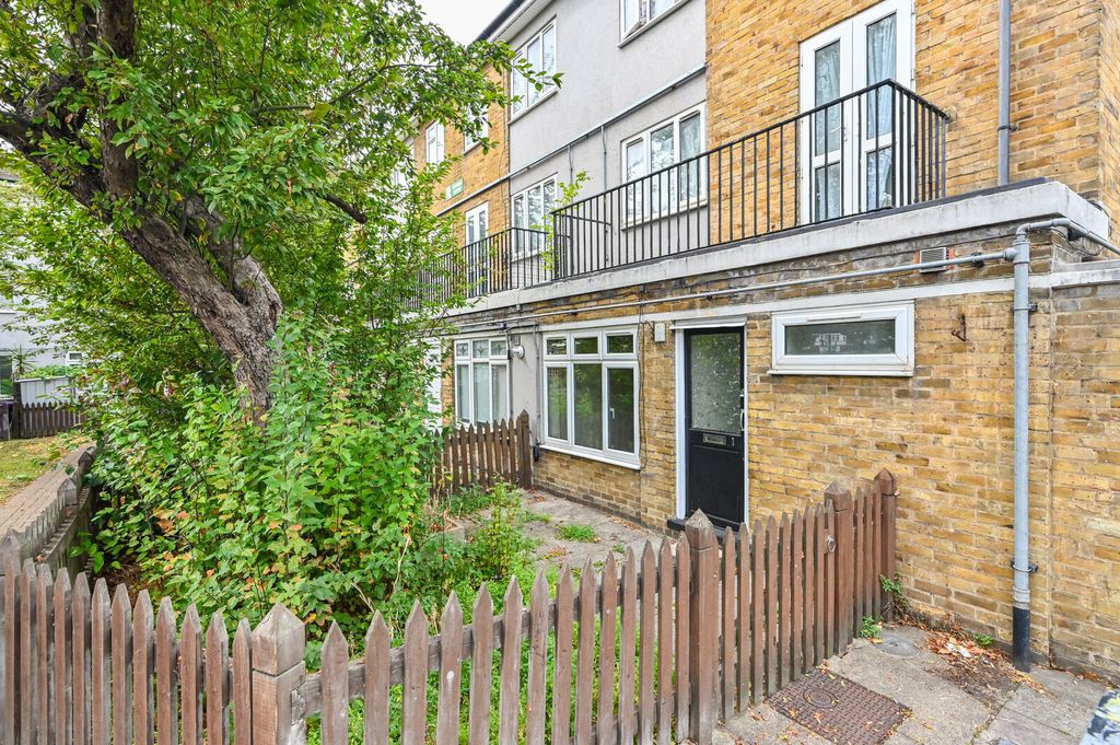 Property photo 1 of 11