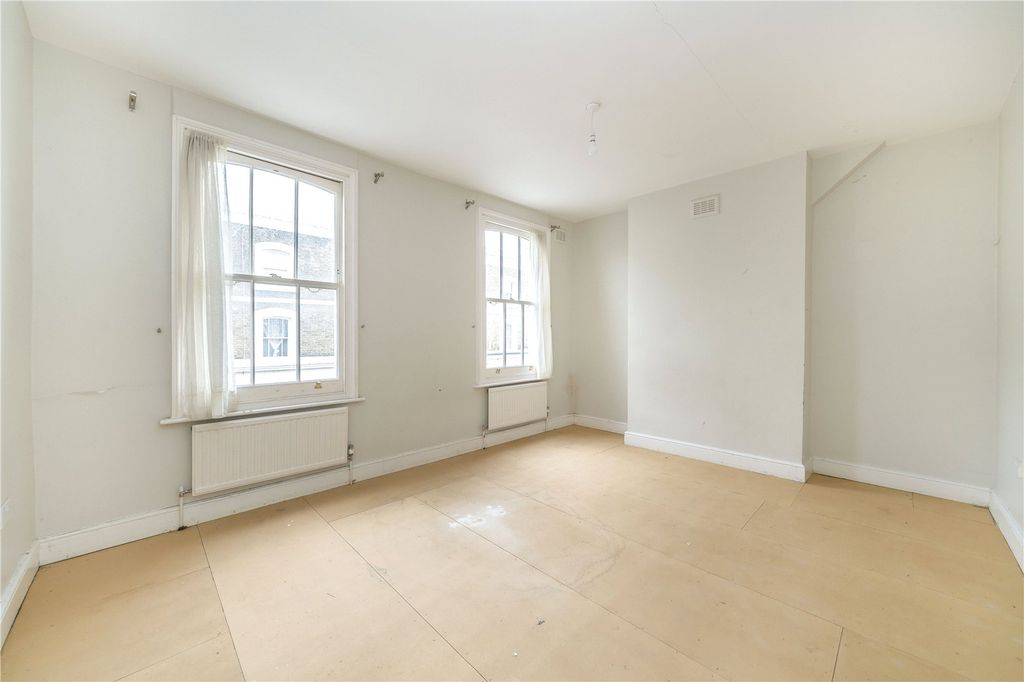 Property photo 3 of 9 Picture No. 05