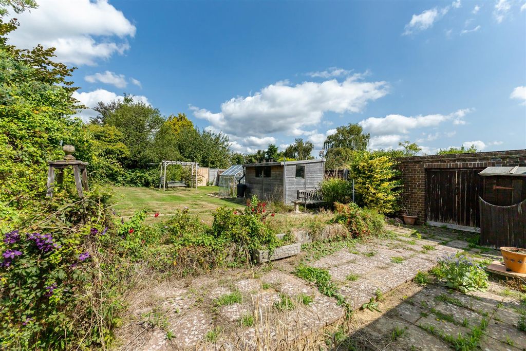 Property photo 2 of 19 Untitled-2797.Jpg