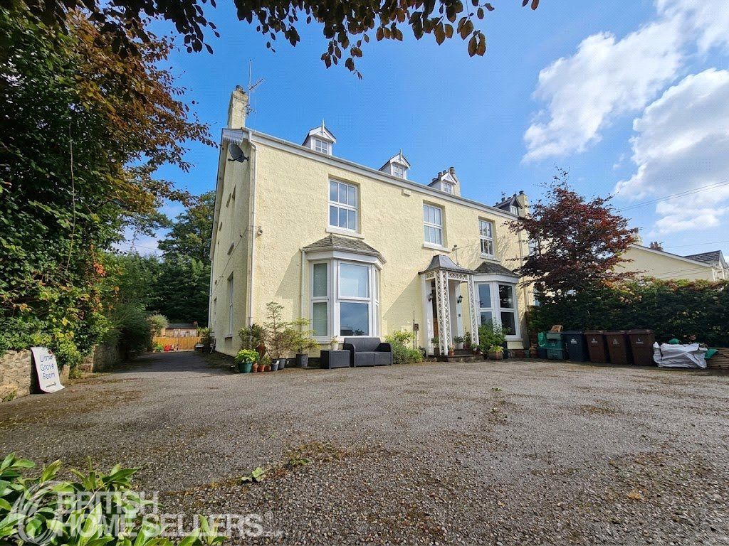 Property photo 1 of 44 Picture No. 22