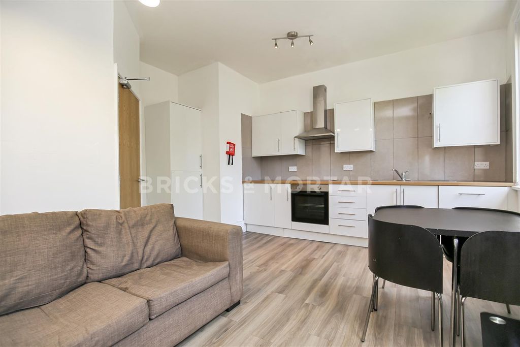 Property photo 3 of 7 Dgmyzgfwhui4Byucvknn9Q.Jpg