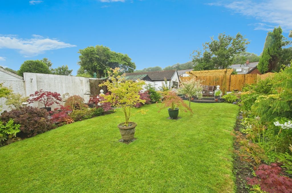 Property photo 2 of 24