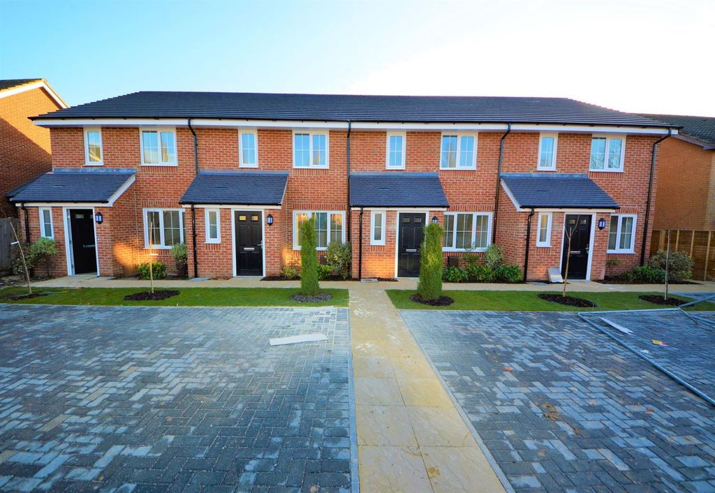 Property photo 1 of 1 Exterior