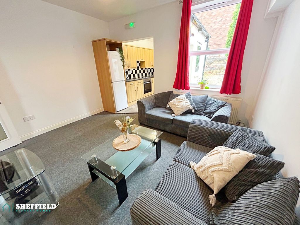 Property photo 1 of 9 Bright Furnished Living Room With Two Comfortable ...