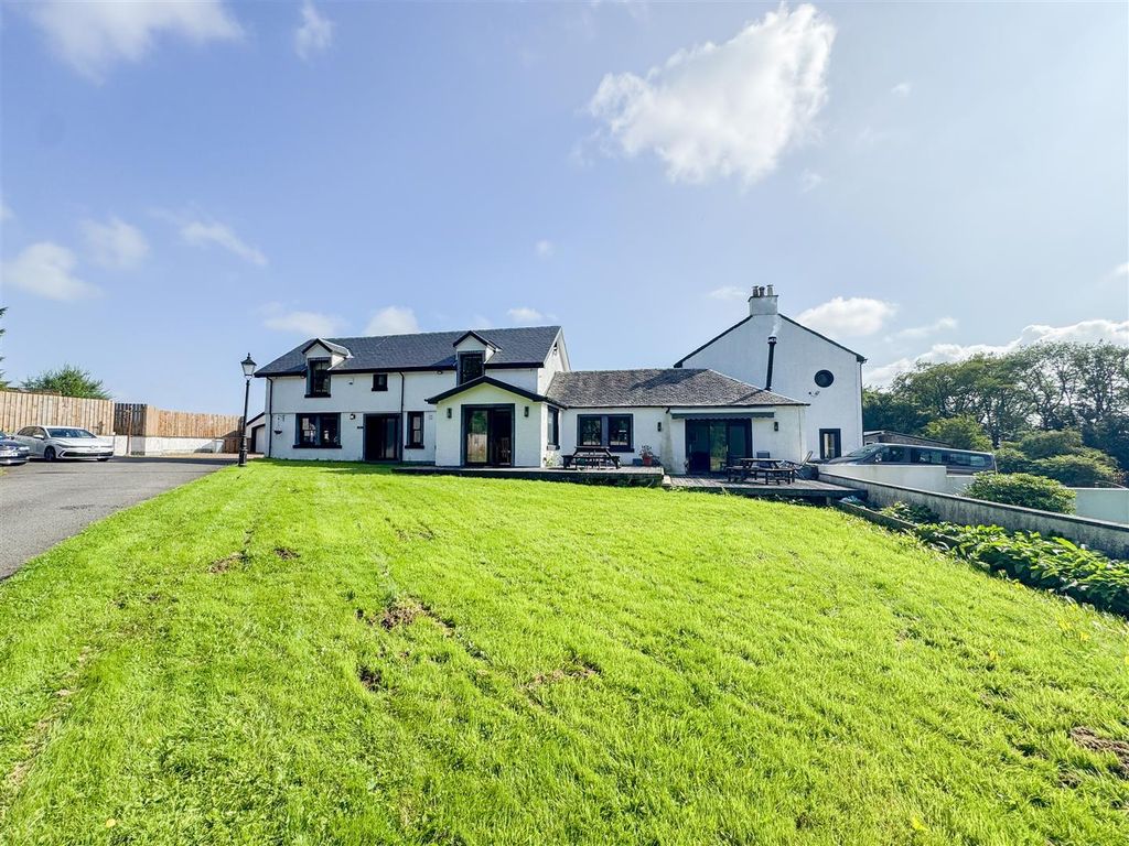 Property photo 1 of 38 External