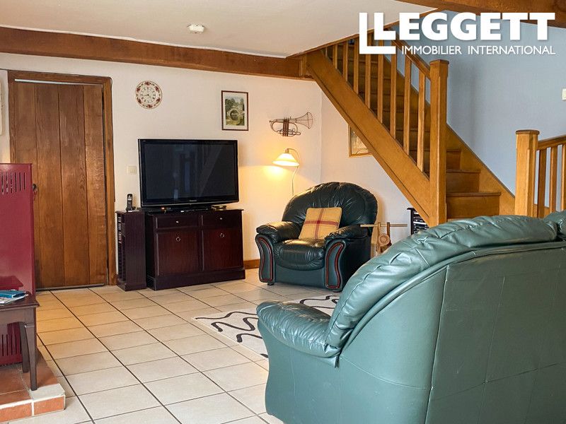 Property photo 2 of 10