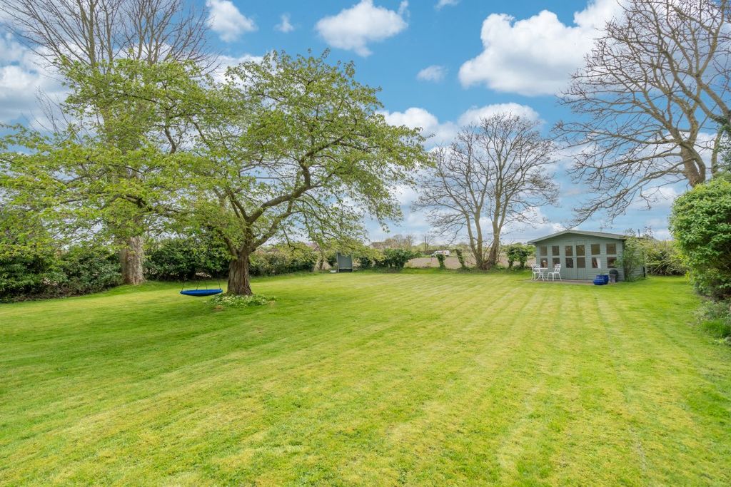 Property photo 3 of 28 Sp24