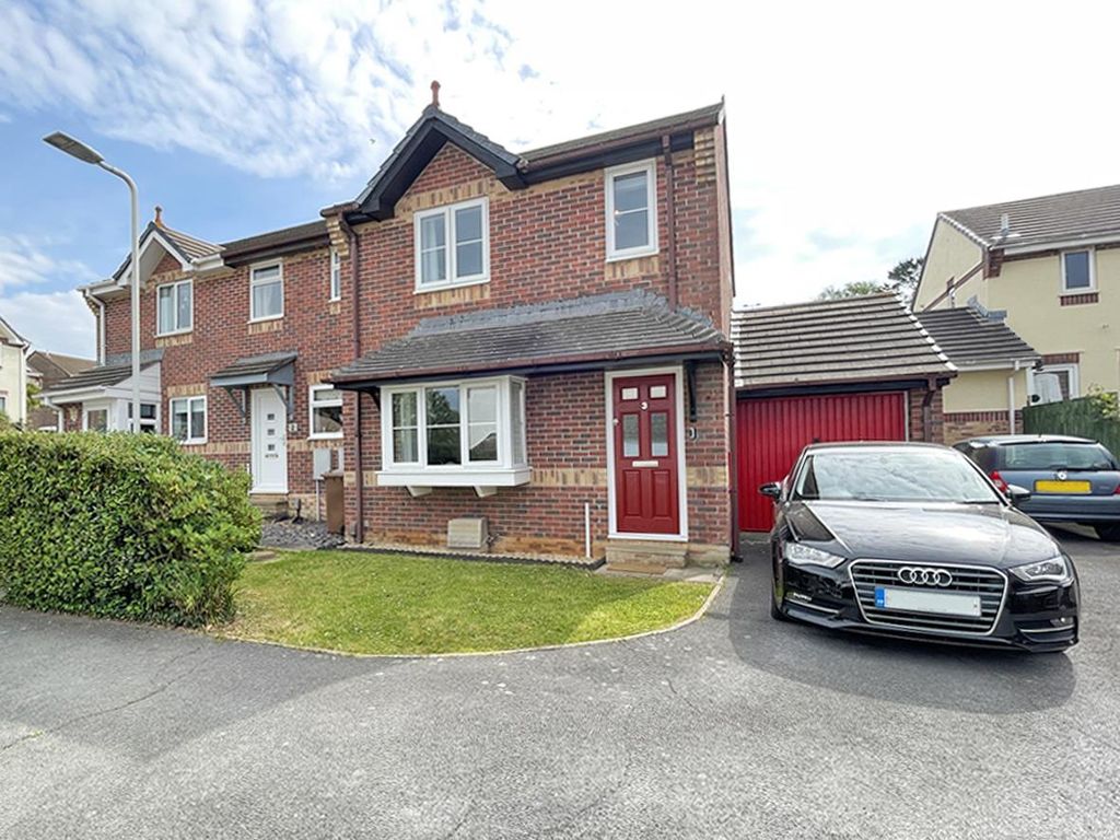 Property photo 1 of 14 Robins Way 3 - Front.Jpg