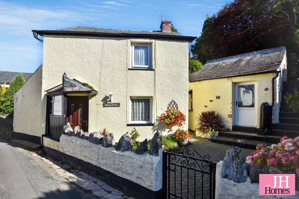 Property photo 1 of 22