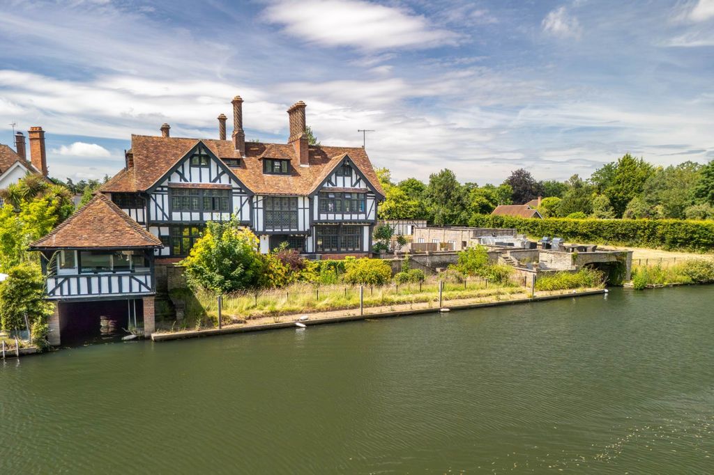 Additional image 22 of 6 bed country house for saleBolney Road, Lower Shiplake RG9