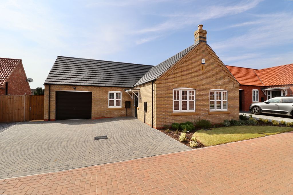 Property photo 1 of 14 Img_5456