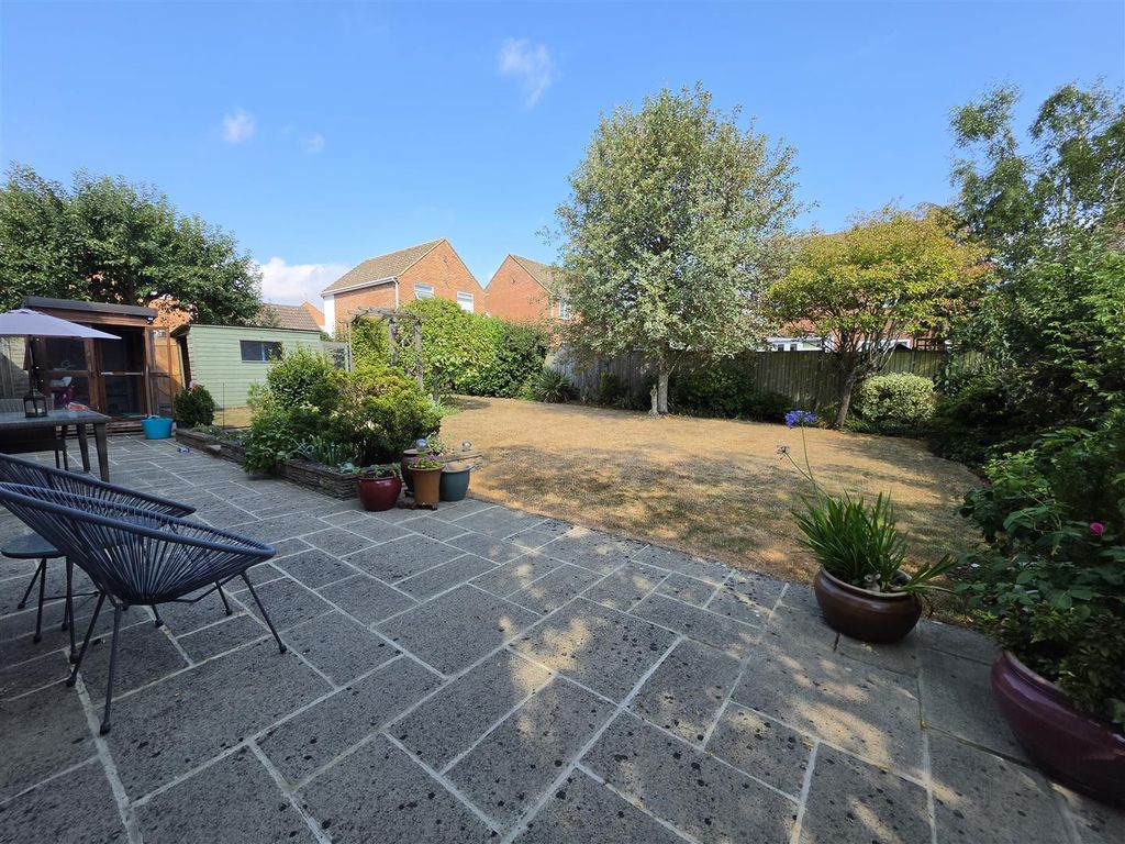Property photo 2 of 15