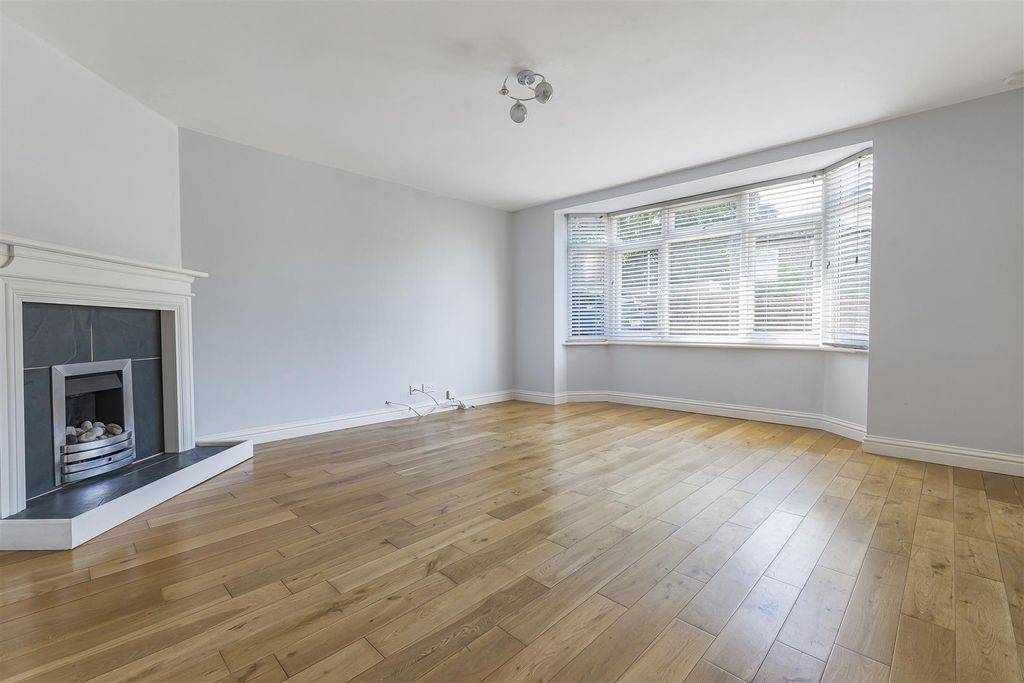Property photo 2 of 17 B2G_1466.Jpg