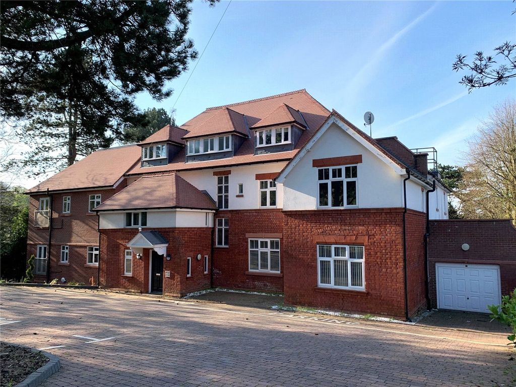 Property photo 1 of 7 The Pines