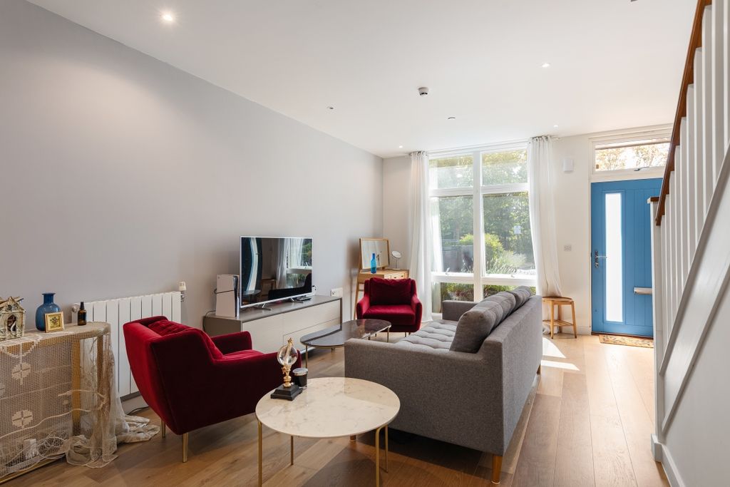 Property photo 2 of 16 094A7480