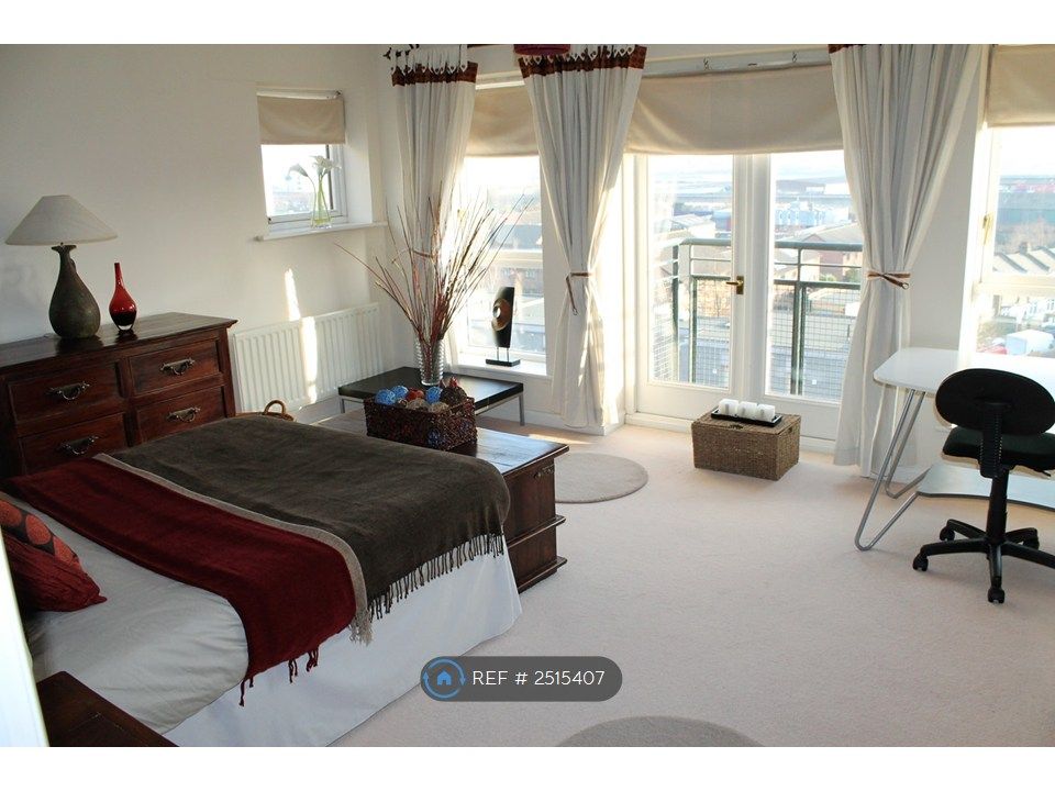 Property photo 3 of 35 Bedroom