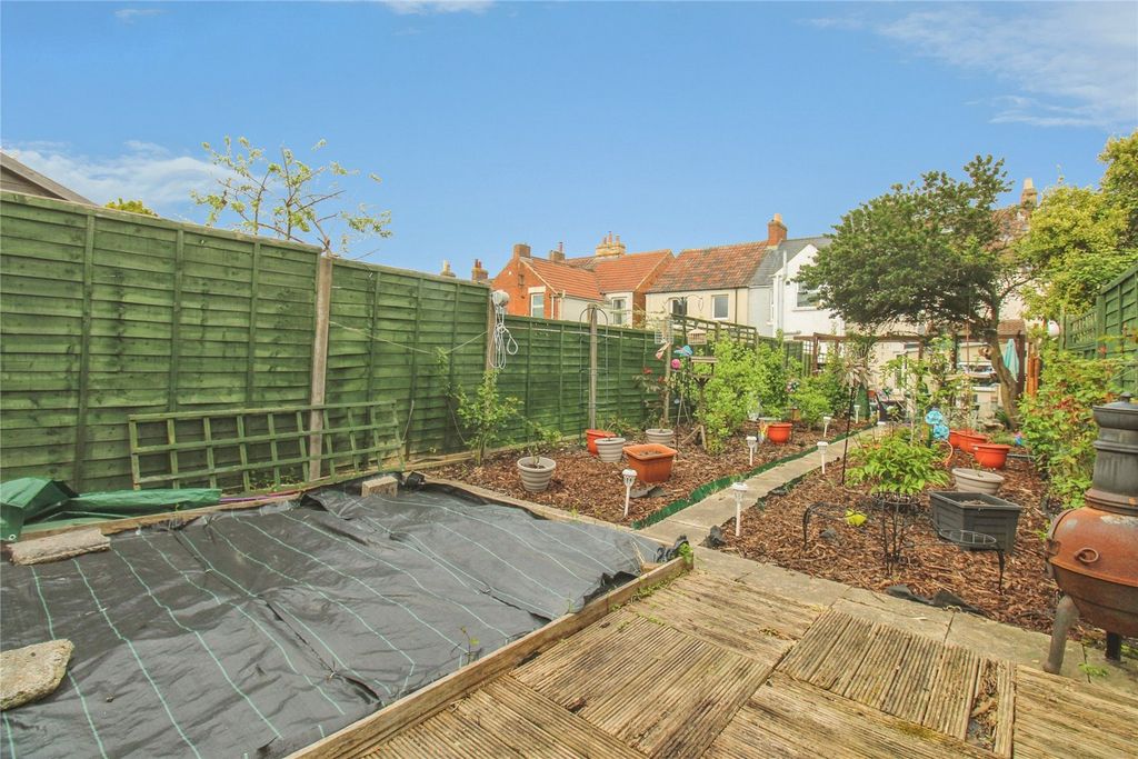 Property photo 2 of 18 Picture No. 07