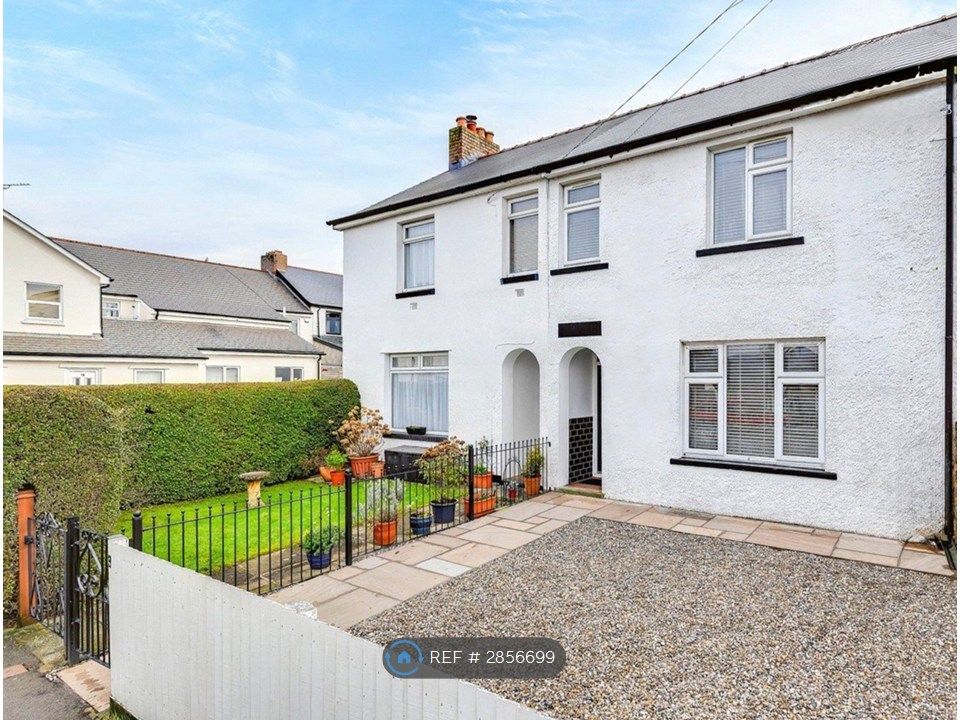 Property photo 3 of 25