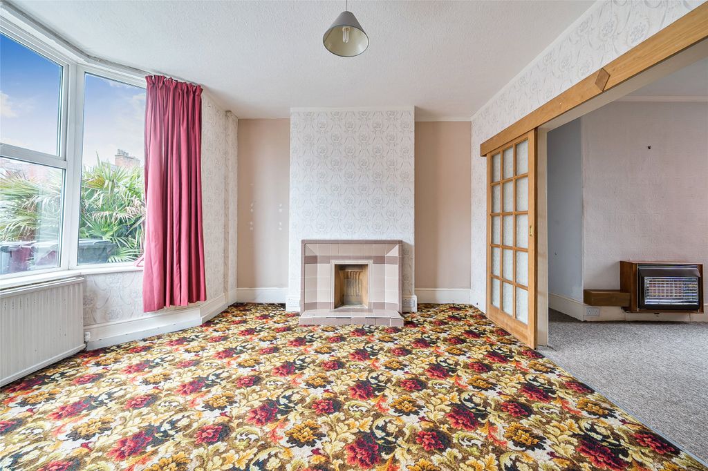 Property photo 2 of 19 2 - Picture No. 14