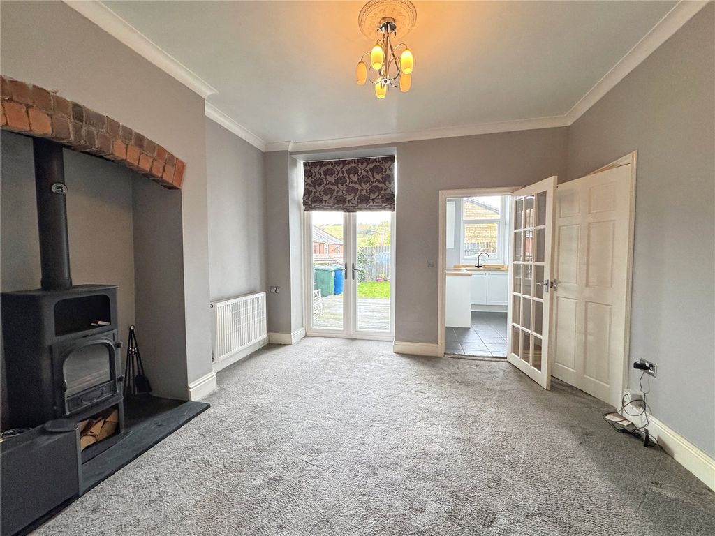 Property photo 3 of 34 Picture No. 39