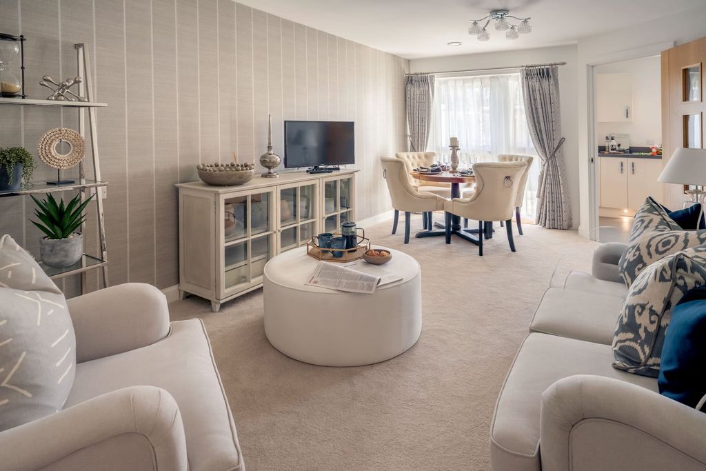 Property photo 1 of 14 Show Home Living Room