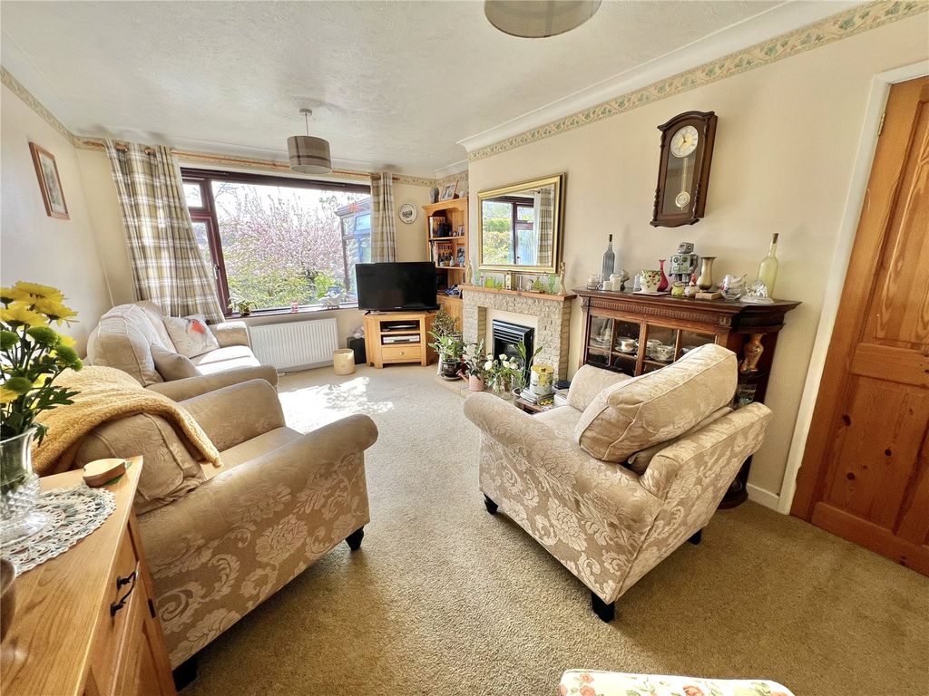 Property photo 2 of 12 Picture No. 01