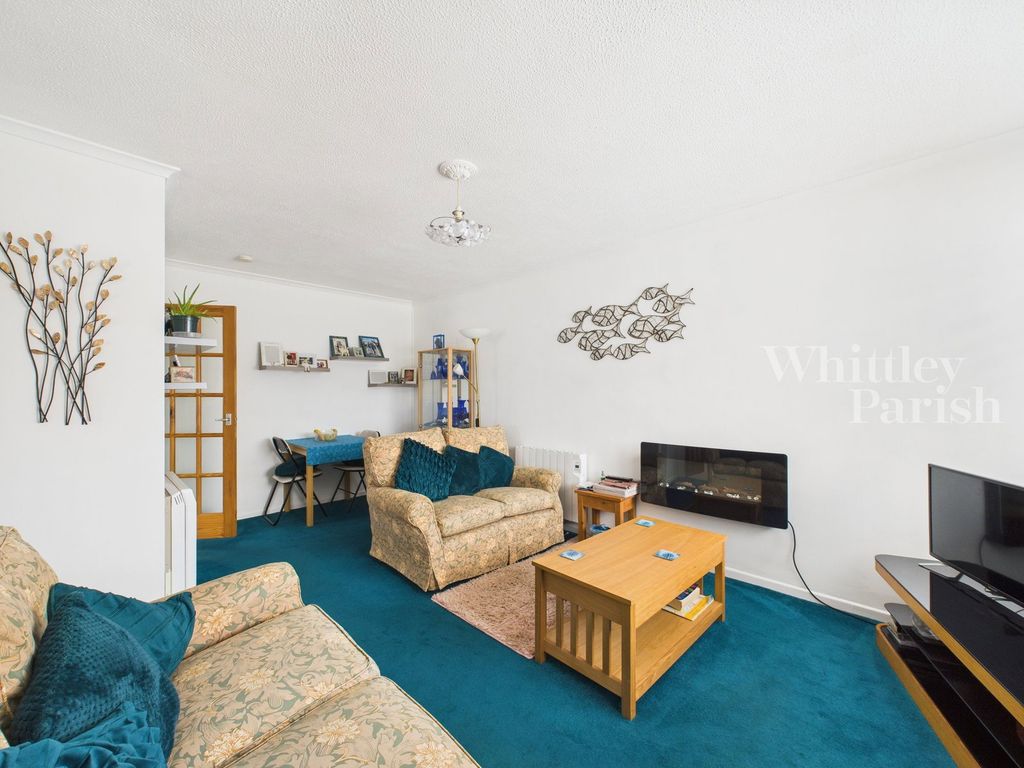 Property photo 3 of 11