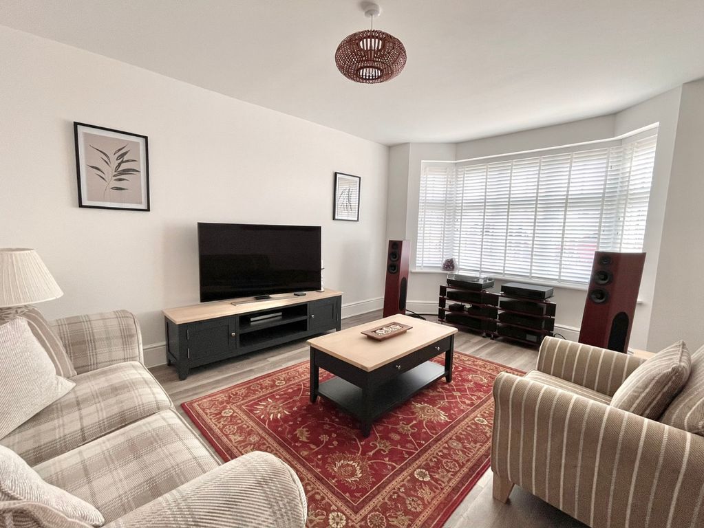 Property photo 3 of 35 5360412