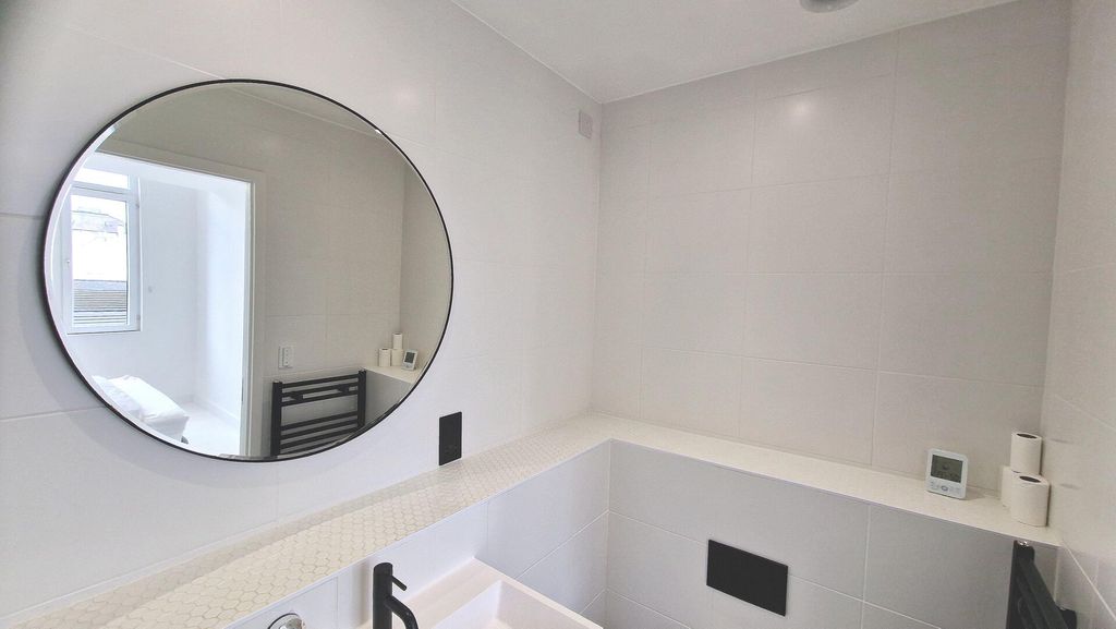 Additional image 24 of 2 bed flat to rent19 Lever Street, Manchester M1