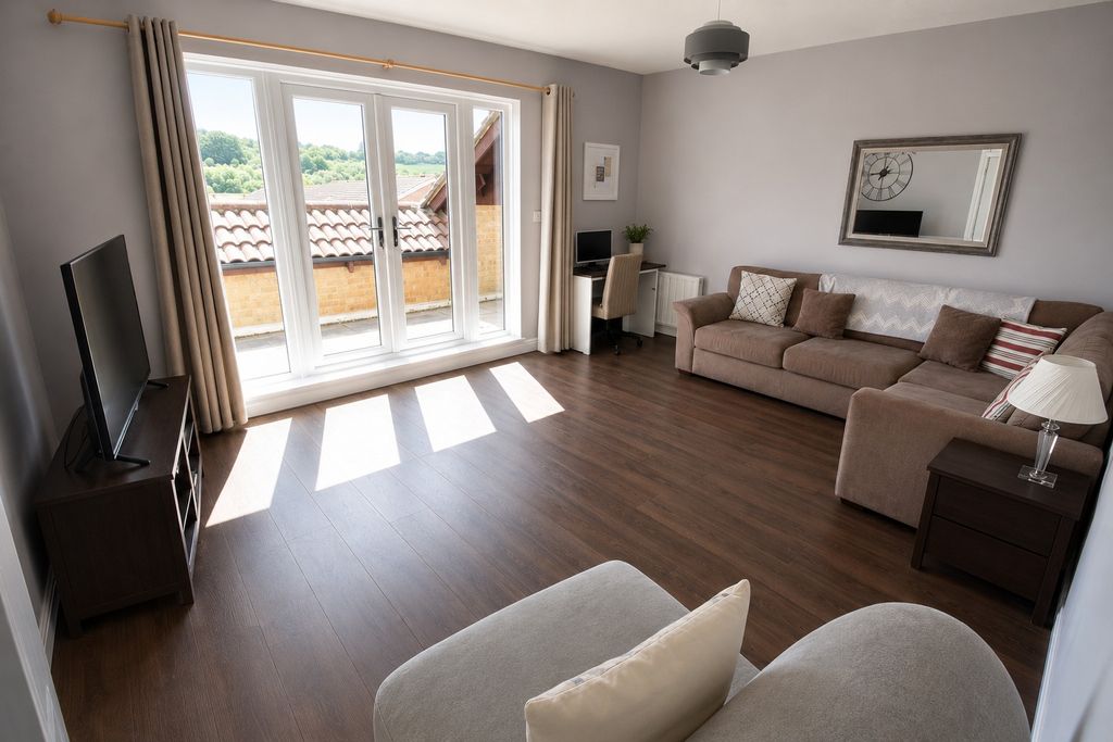 Property photo 2 of 8 5309242