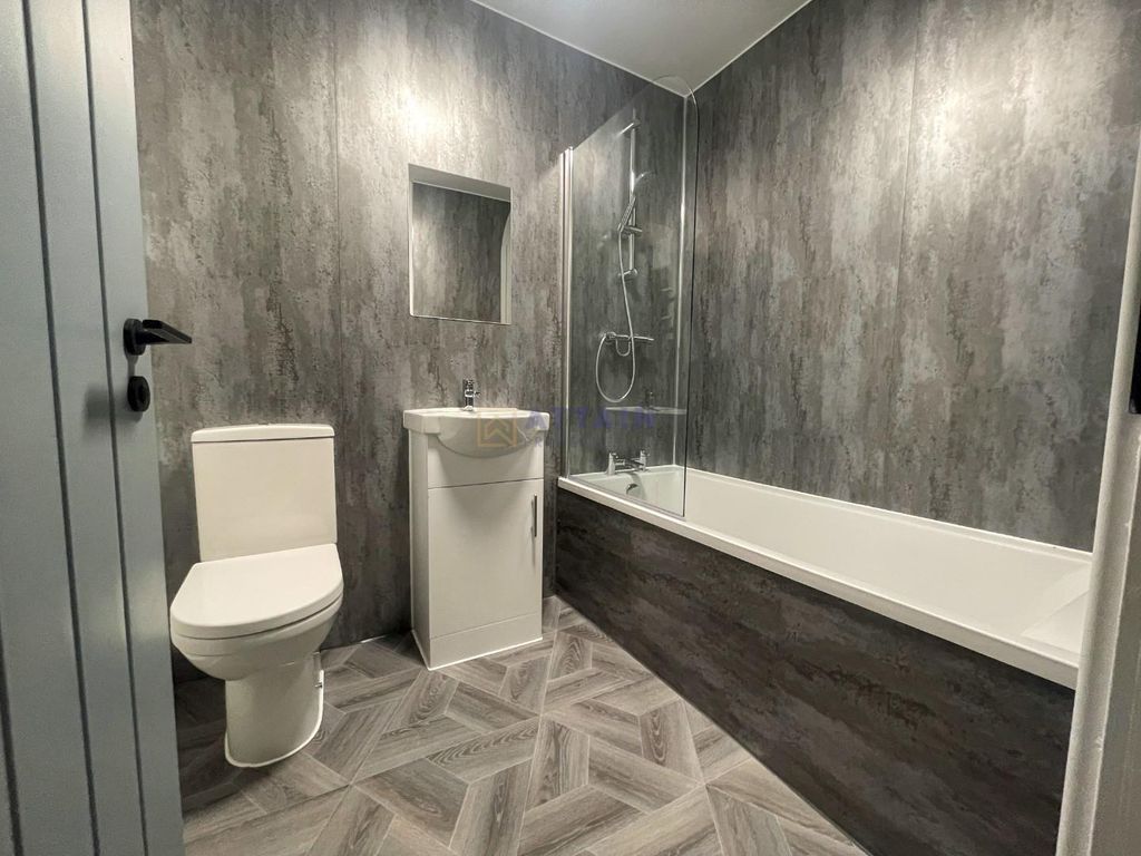 Property photo 3 of 17 12.Jpg