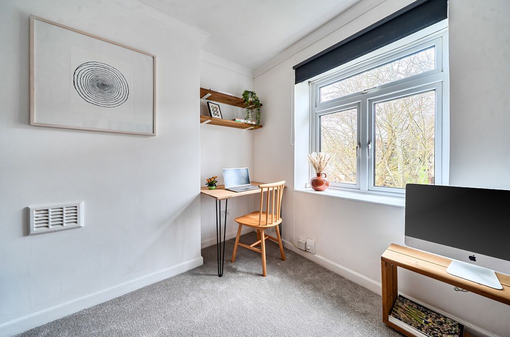 Property photo 2 of 17 1423443-11-69c66A...