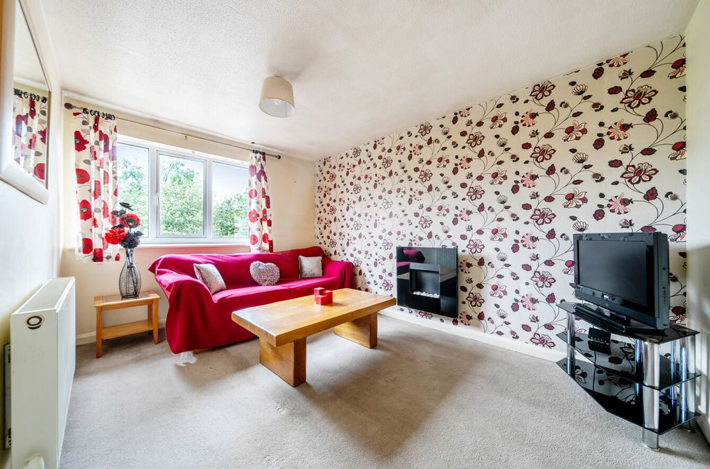 Property photo 2 of 10 1467182-2-6A1d6ce...