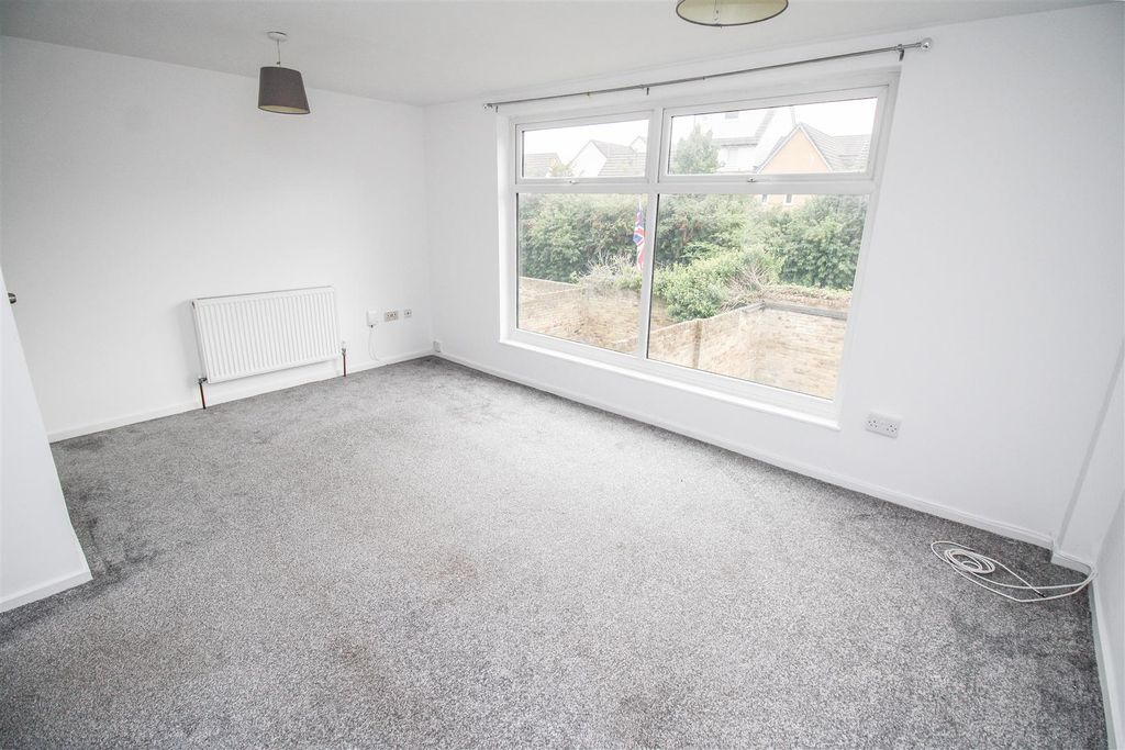 Property photo 3 of 12 Img_5280.Jpg
