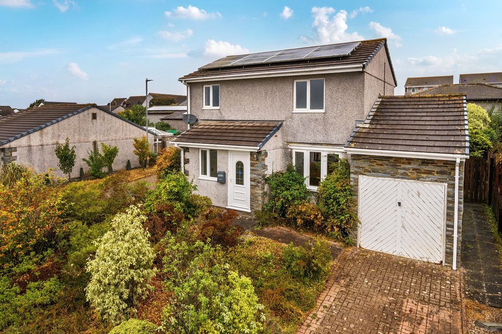 Property photo 1 of 19 1-6A8446F9d59d4-1...