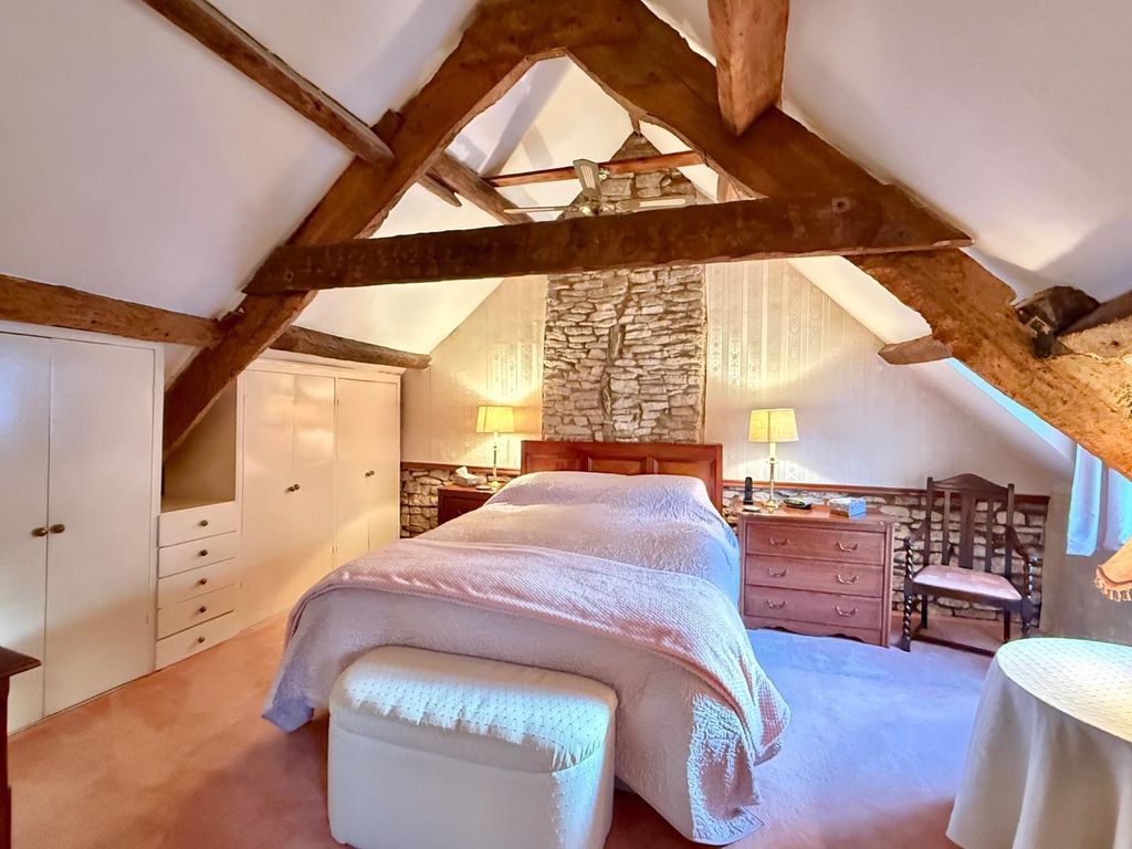 Property photo 2 of 32 Img_3205.Jpeg