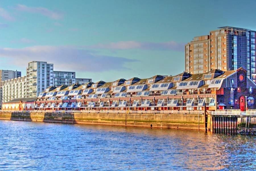 Property photo 1 of 15 External